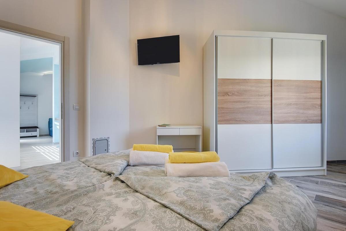 Villa Sunny Home فودنيان المظهر الخارجي الصورة