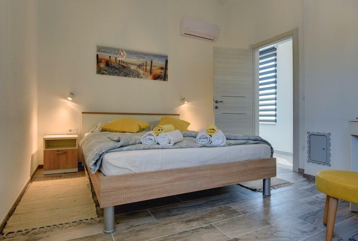 Villa Sunny Home فودنيان المظهر الخارجي الصورة