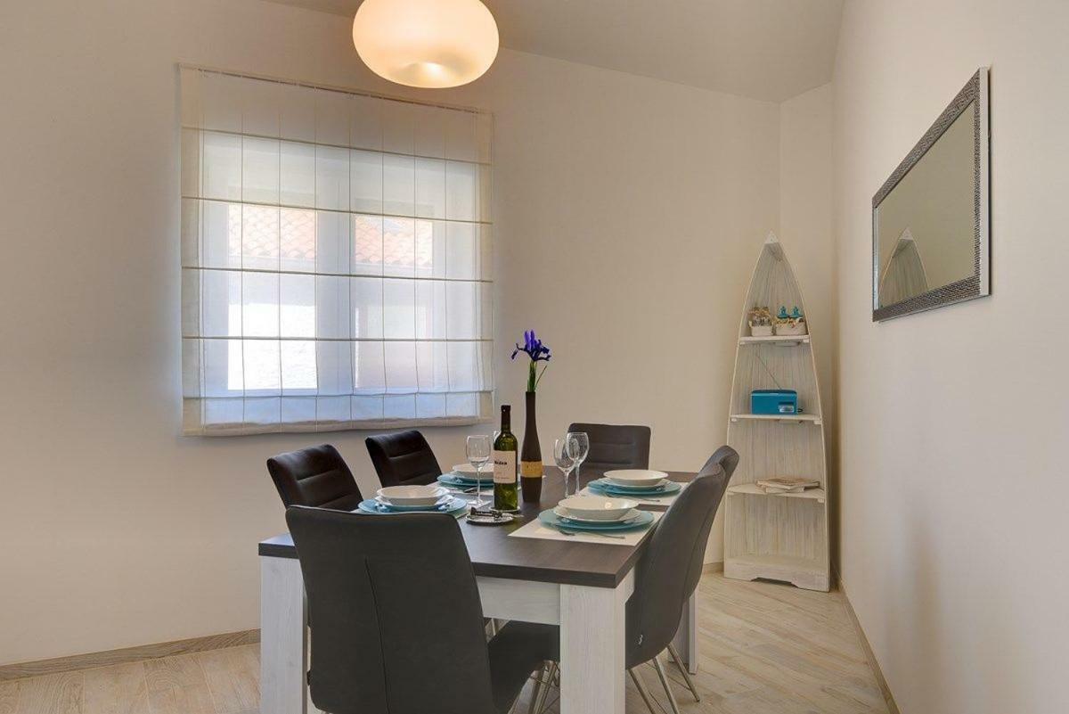 Villa Sunny Home فودنيان المظهر الخارجي الصورة